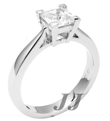 Diamond Solitaire Ring 14K Gold SK-436